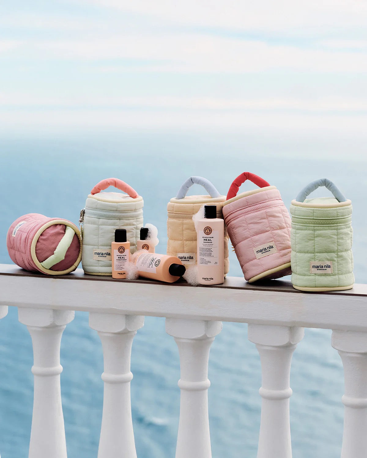 Trousse de Beauté- Pure Volume